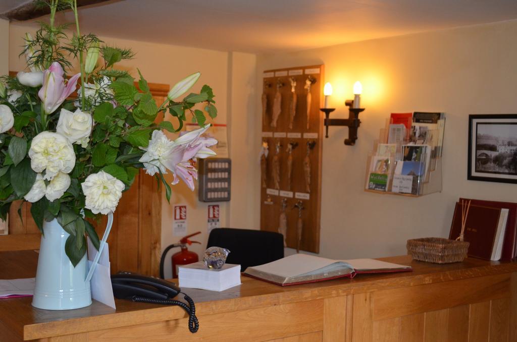The Bell At Skenfrith Hotel Екстериор снимка