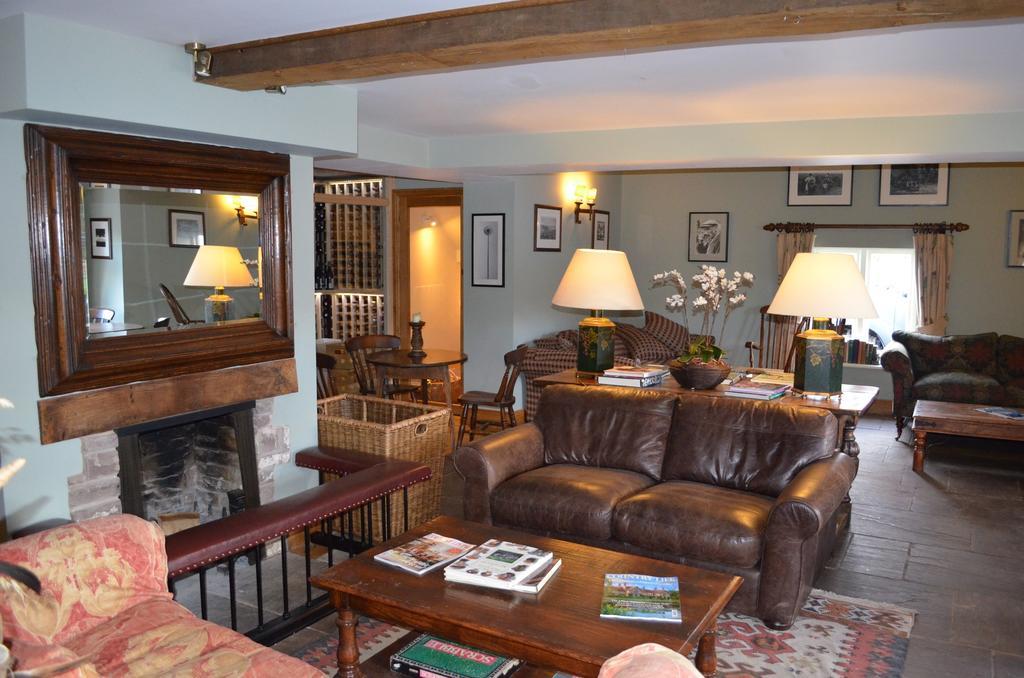 The Bell At Skenfrith Hotel Екстериор снимка