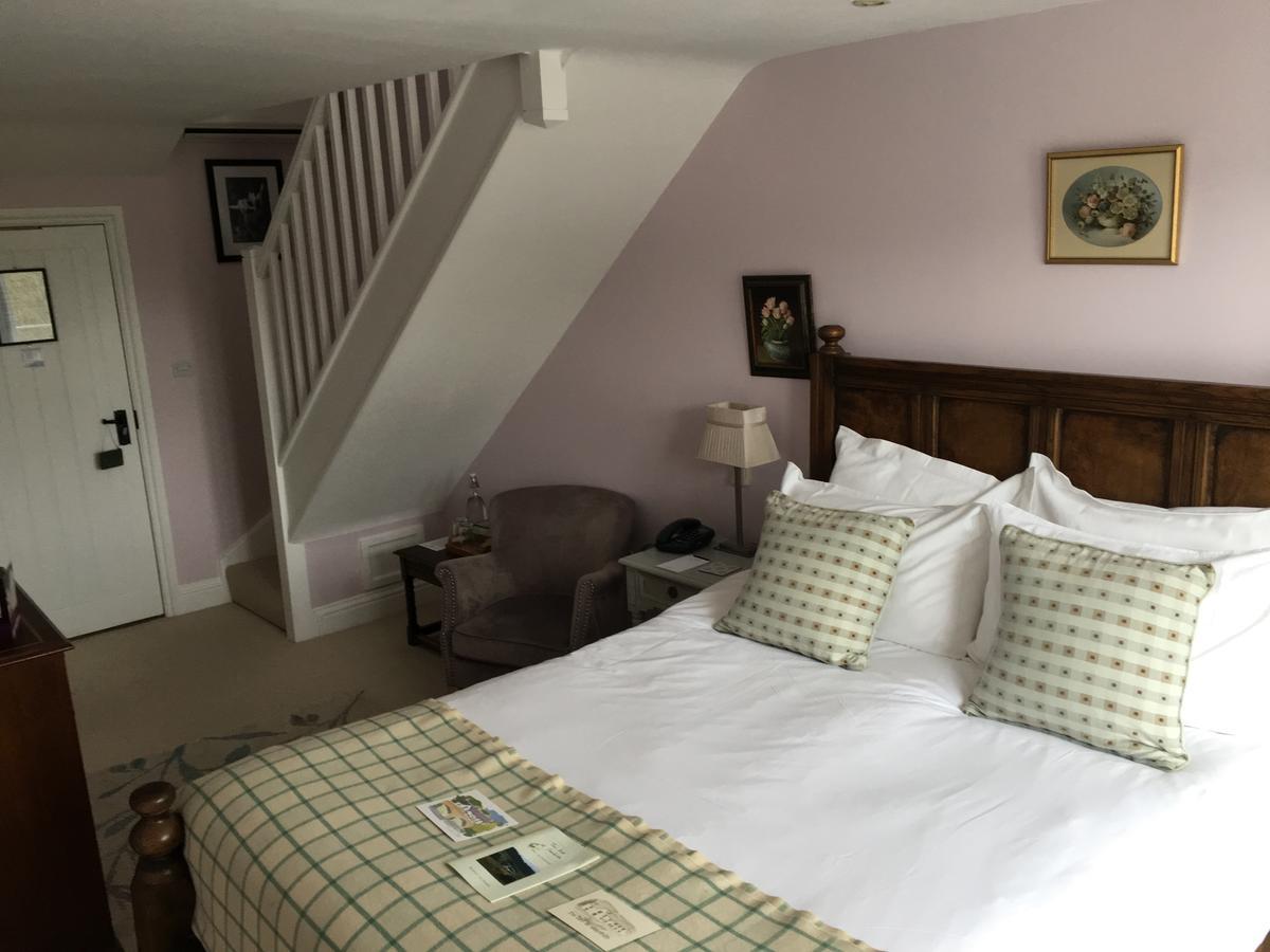 The Bell At Skenfrith Hotel Екстериор снимка