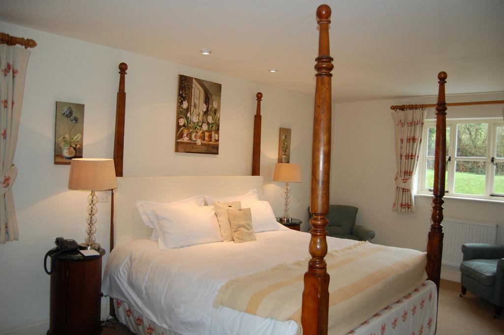 The Bell At Skenfrith Hotel Стая снимка